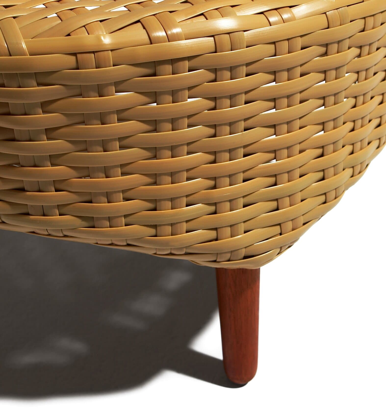 Strathwood Cypress All-Weather Wicker Bistro Table, Honey — upper tabletop edge detail.