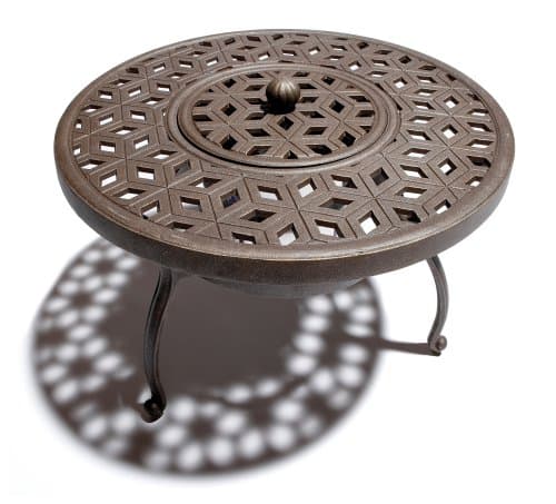 Strathwood Shaw side table with its patterned lid in place