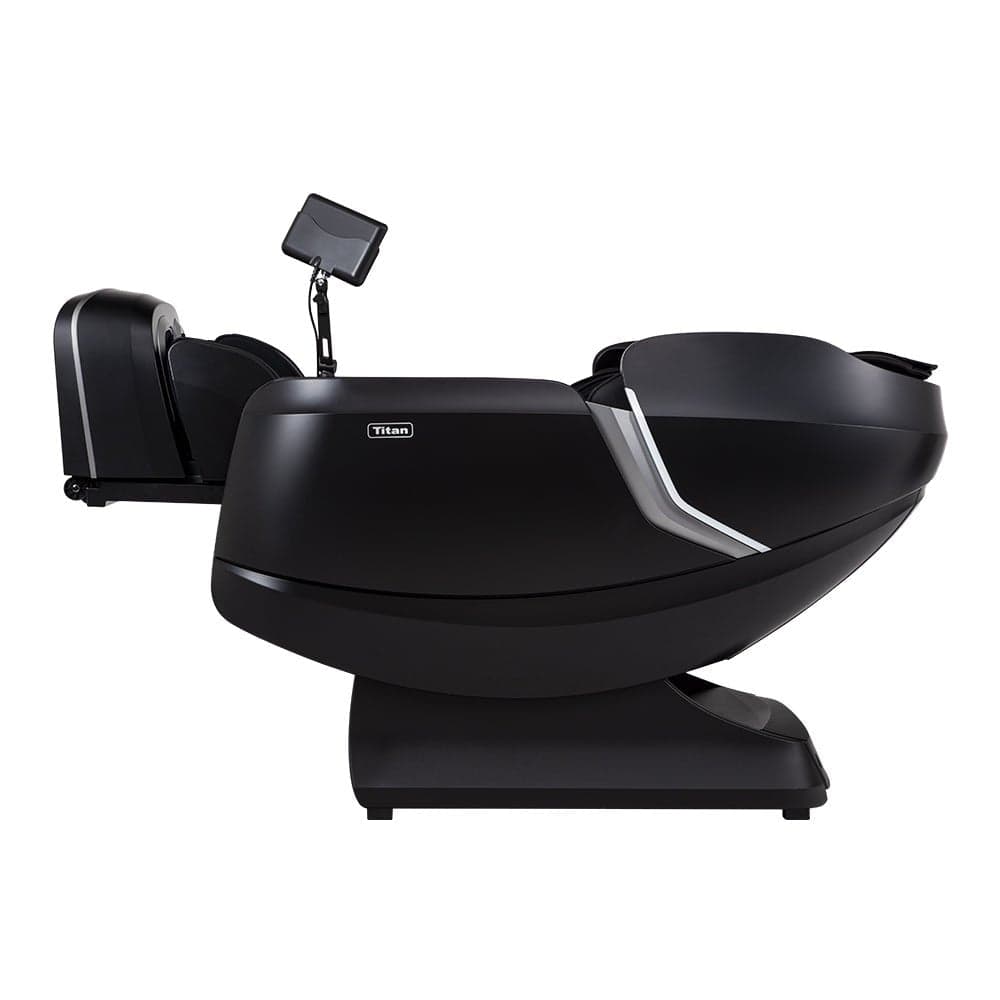 Titan Pro-Vigor 4D — Black finish, reclined view