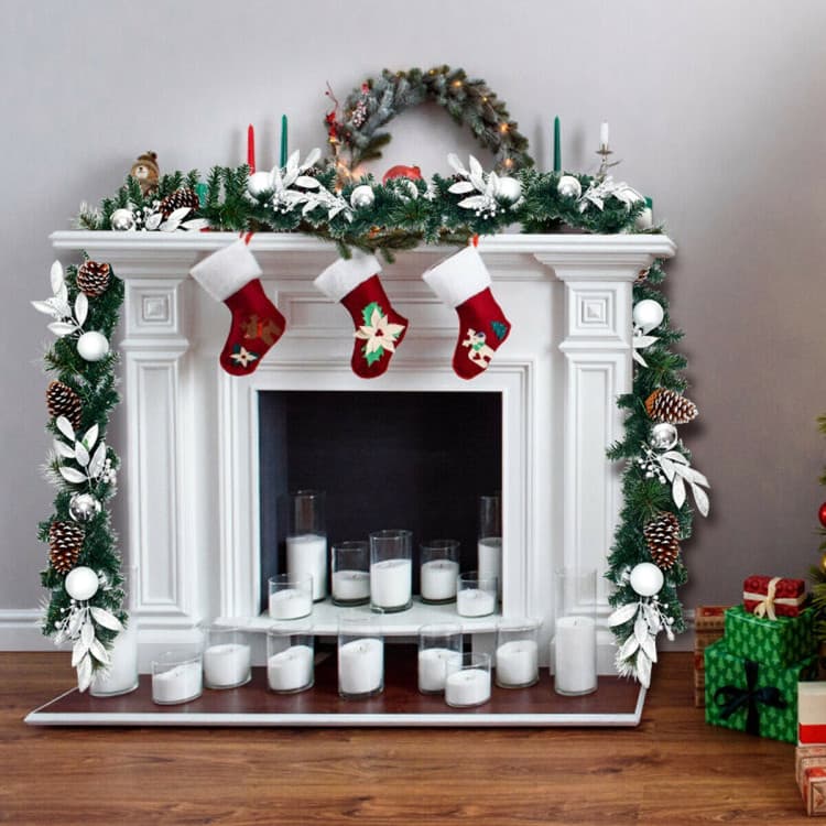 9 ft Silver-accent Garland with 50 LEDs — product detail 1